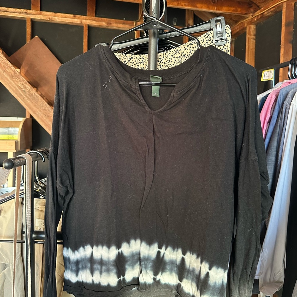 wild fable Black Long-Sleeve Tie-Dye Hem Top